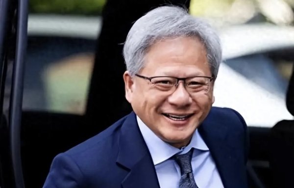 正规炒股配资网站 黄仁勋将亮相台北Computex大会，芯片供应链话题引市场关注